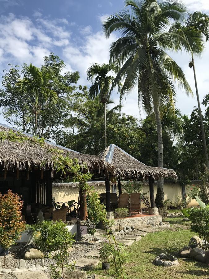 Villa Paradise Bukit Lawang Exterior photo