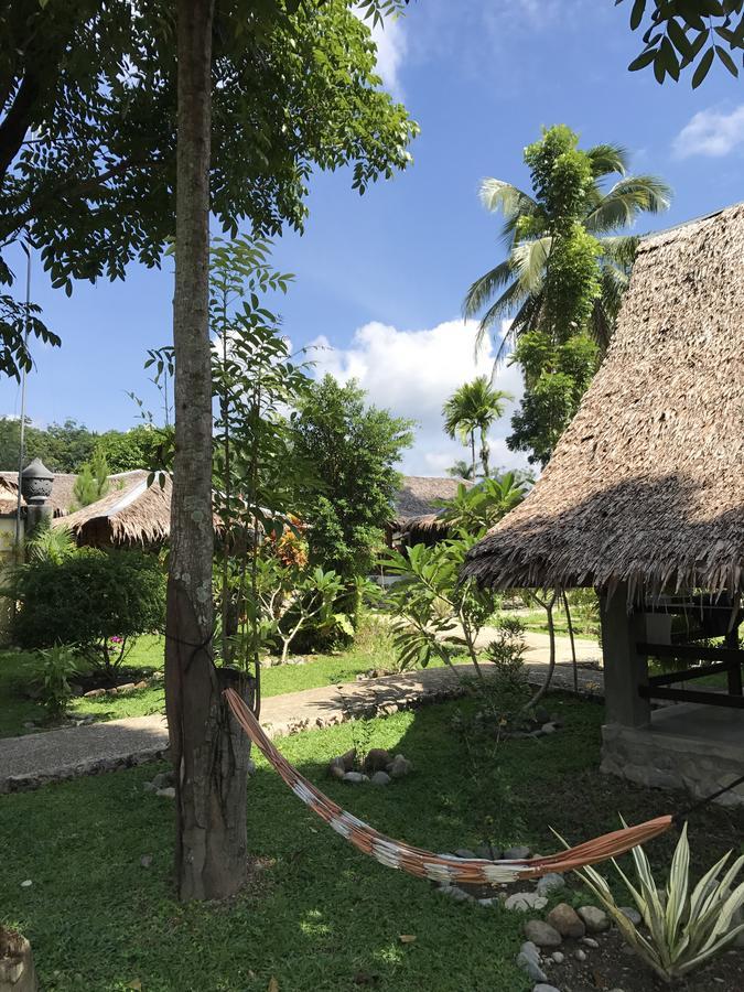 Villa Paradise Bukit Lawang Exterior photo